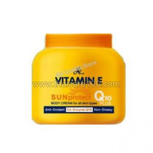 Солнцезащитный крем с коэнзимом AR Vitamin E UV Sun Protect Moisturizing Body Cream